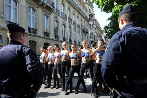 Paris'i birbirine kattılar!