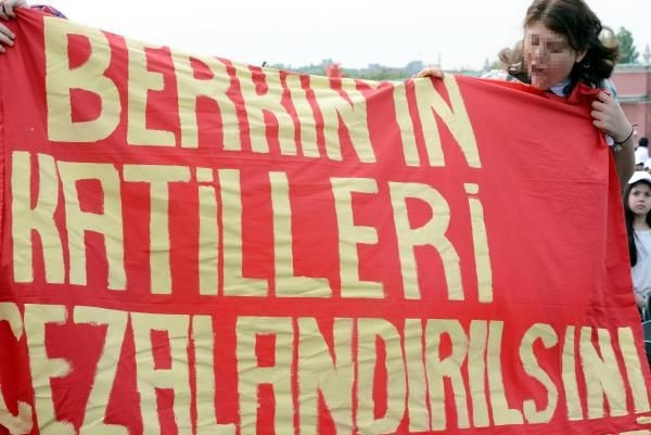 23 Nisan töreninden Berkin Elvan protestosu