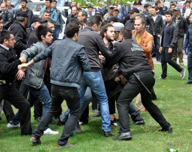 Osmangazi Üniversitesi'nde kavga