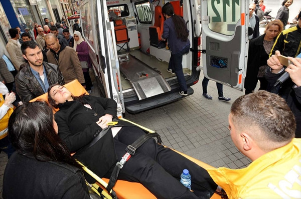 İstiklal Caddesi'nin bozuk zemini hastanelik etti