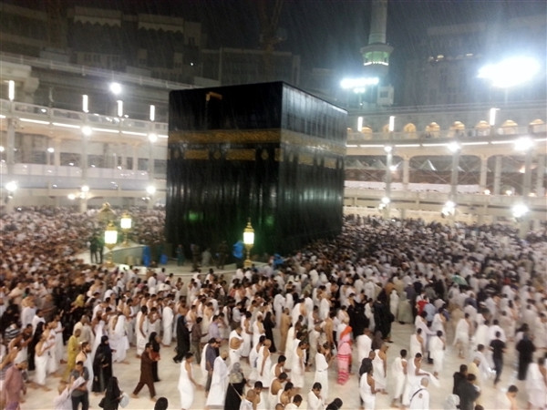 Kabe'de yağmur sevinci