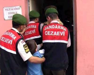 Bu öpücük bir ömre bedel!