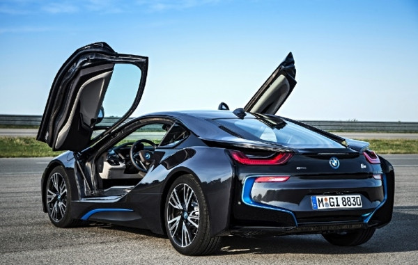 BMW'den tarihi değiştirecek bir model