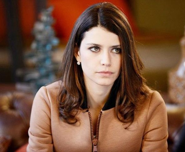 Kadına Beren burnu, erkeğe Kerem kası!