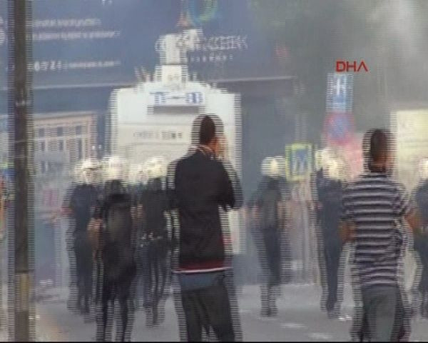 50 kişi gözaltında