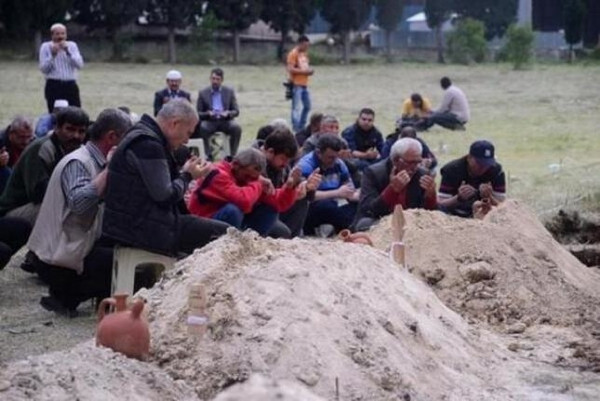 Murat Boz Soma'ya gitti