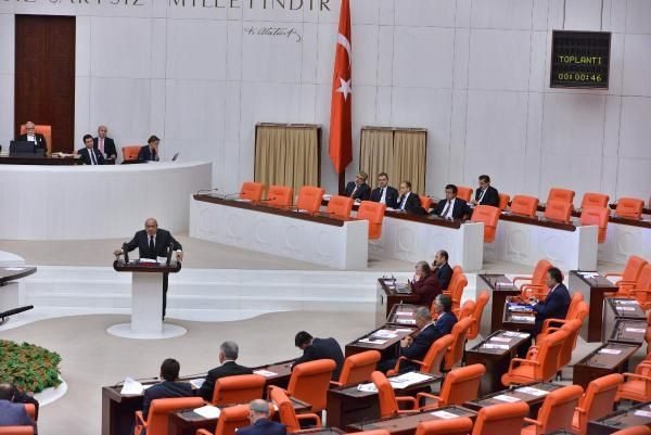 Meclis'te canlı yayın tartışması