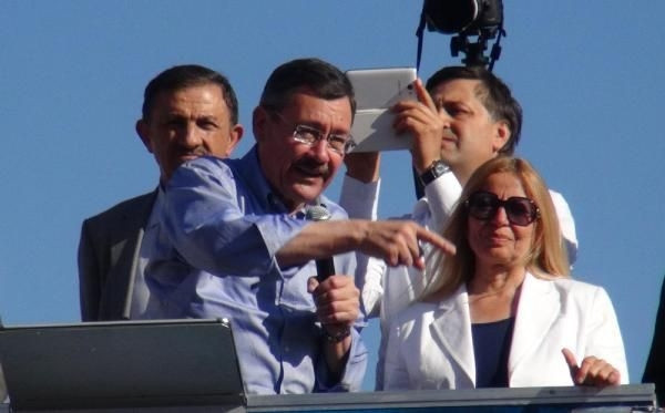O eylemci serbest!