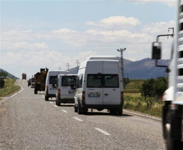 Diyarbakır-Bingöl yolu yeniden kapandı