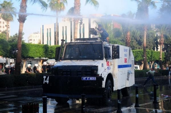 TOMA'nın üstüne çıkınca..