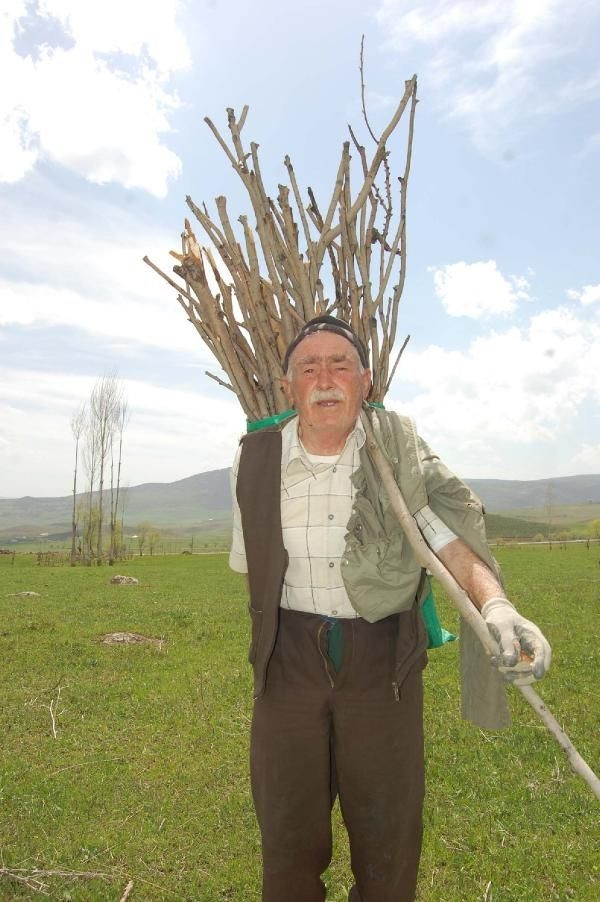 80'lik delikanlı