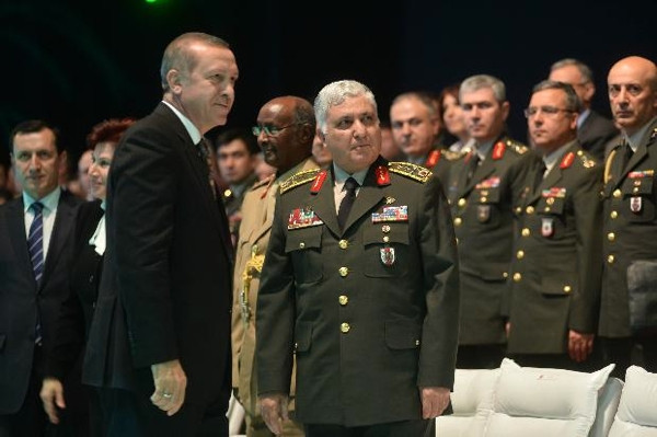 Twitter'dan ATAK yaptı