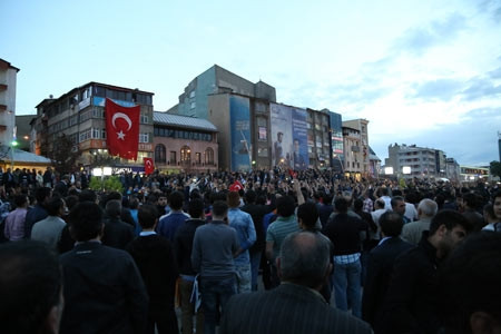 Atatürk Üniversitesi'nde gerginlik