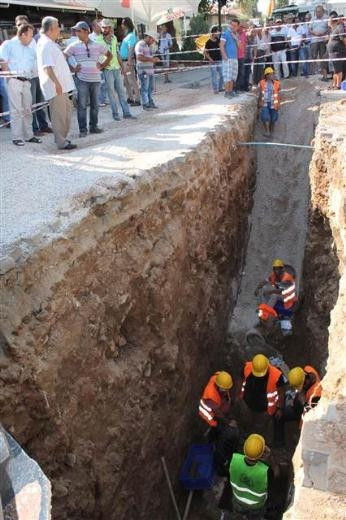 Milas'ta antik mezar bulundu