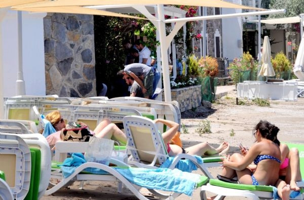 Plaja sıfır cami