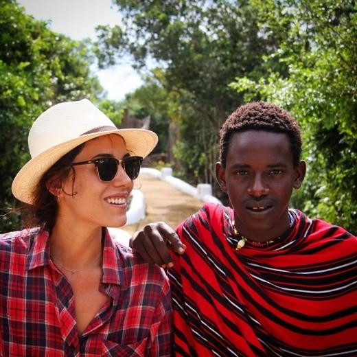 Cansu Dere'nin Afrika tatili