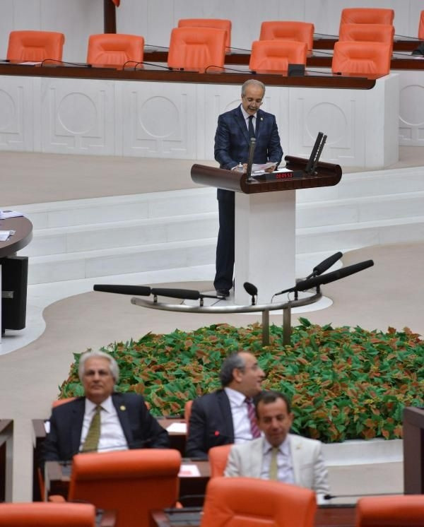 CHP'den Ak Parti'ye geçti, protesto edildi