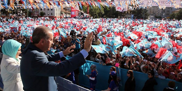 Cumhurbaşkanlığı yarışı hızlanıyor!