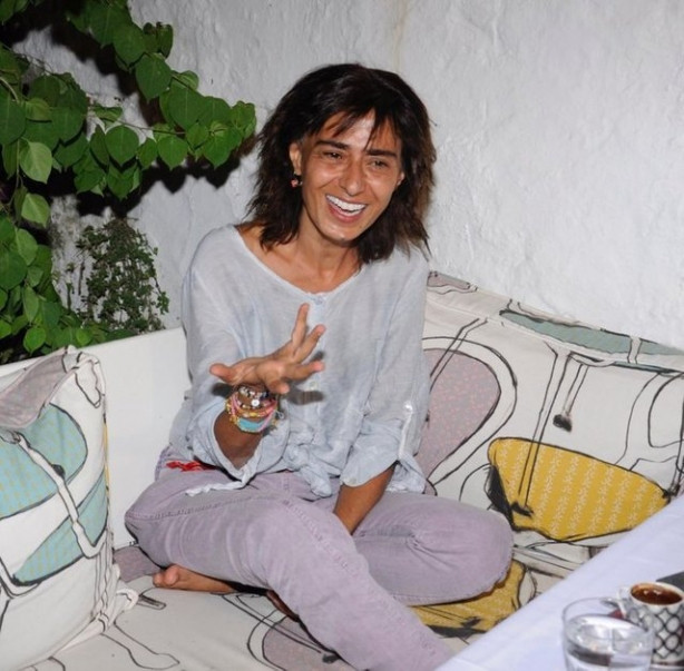 Yıldız Tilbe'nin ırkçı tweetlerine tepki yağdı