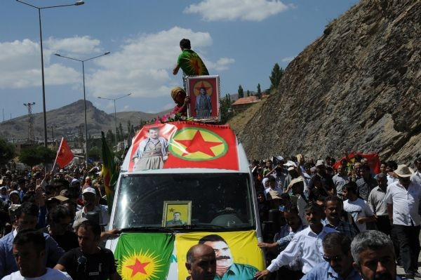 Cenaze Hakkari'ye getirildi
