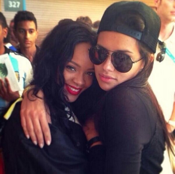 Rihanna'nın gol sevinci olay yarattı