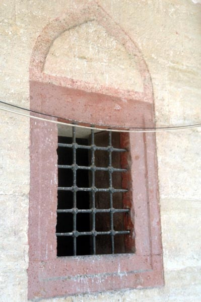 Selimiye Camii'nde kapısı örülen odaya inceleme