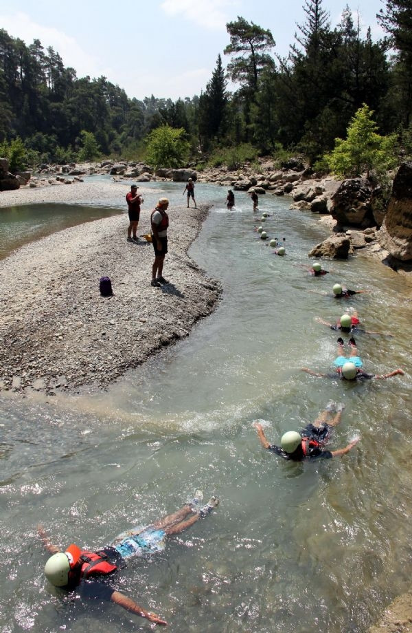 Köprülü Kanyon alarm veriyor