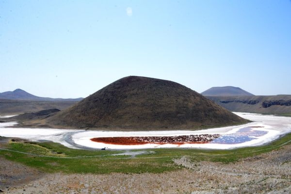 'Dünyanın nazar boncuğu' kan ağlıyor