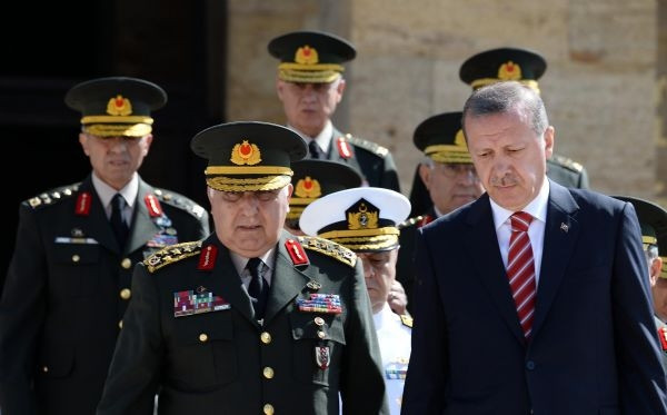 İlk kez komutanlarla hatıra fotoğrafı