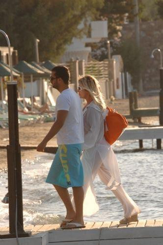 Seda Sayan ve Onur Şan Bodrum tatilinde
