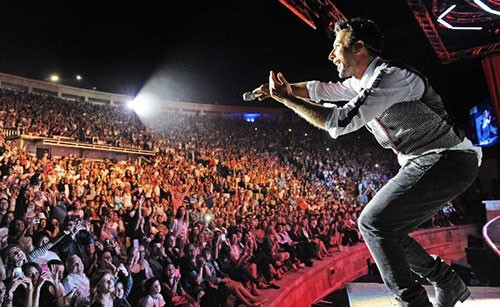 Tarkan halk konserleri için rekor ücretle anlaştı