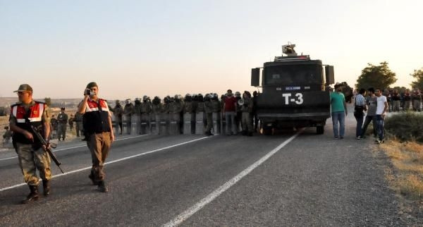 Barış zinciri gerginliği!