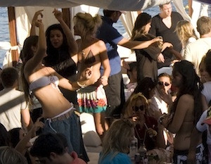 Bodrum'da dudak uçuklatan fiyat