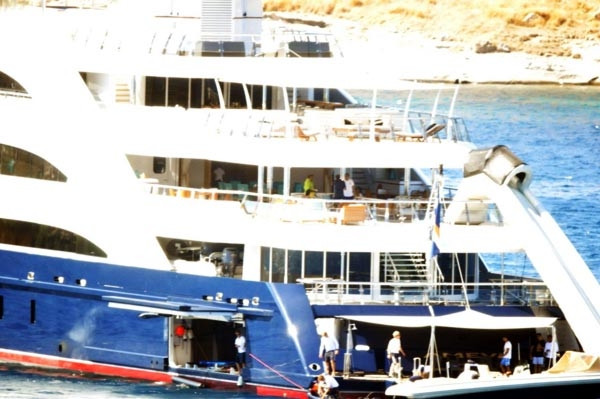 Hintli milyarder ve ailesi Bodrum'da