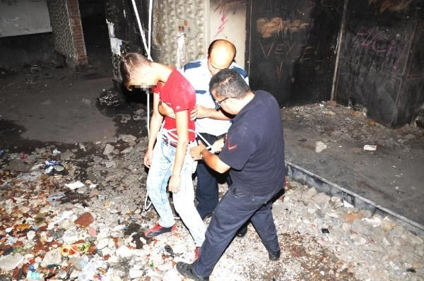 Polis bonzai kullanan gençleri böyle kurtardı