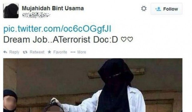 Baş kesen kadın doktor