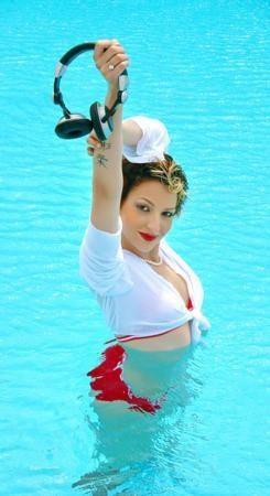 DJ Berna Öztürk