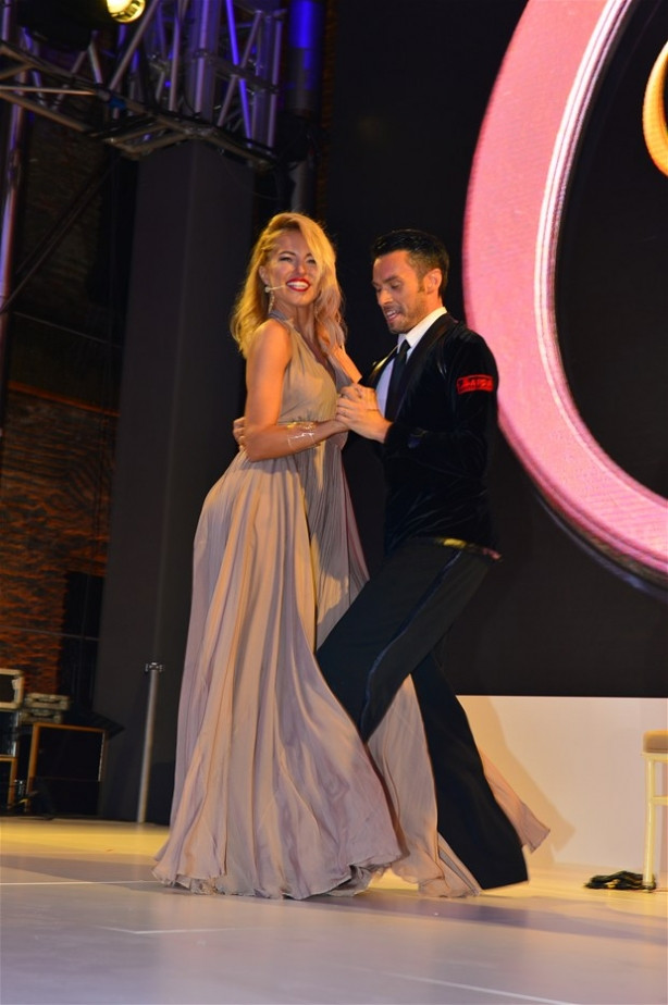 Burcu Esmersoy nefes kesti