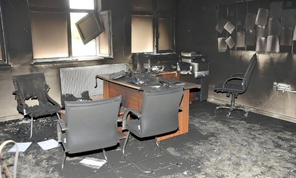 Van'da 2 okula molotoflu saldırı