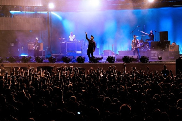 ‘İzmir kimseyi umursama’