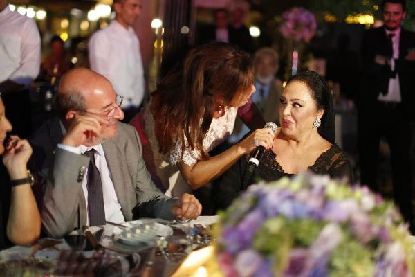 Emel Sayın'ın mutlu günü