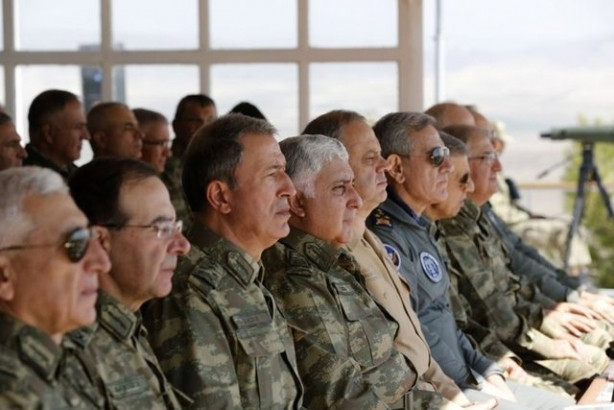 TSK'dan gövde gösterisi !