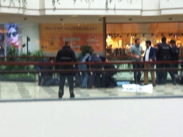 Mall Of İstanbul'da protestoya polisten çok sert müdahale