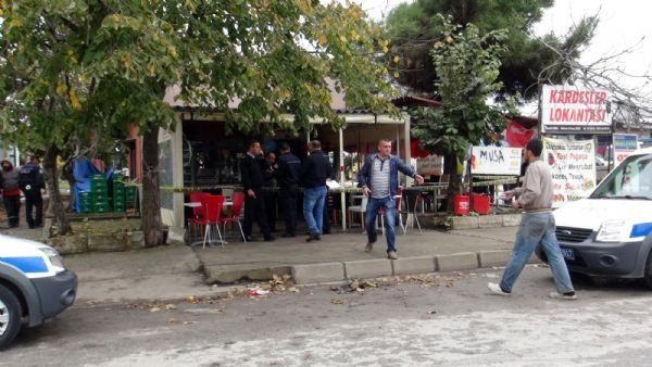'Adamsanız vurursunuz' yazdı, öldürüldü