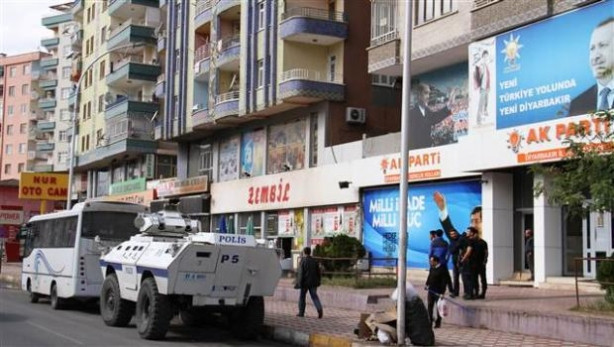 Diyarbakır'da gergin bekleyiş