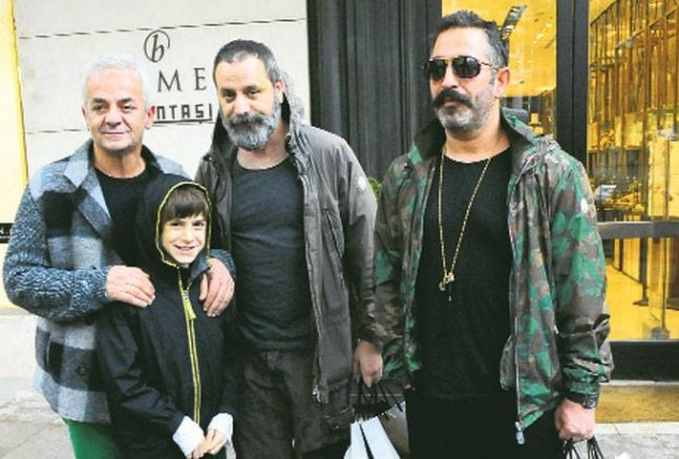 Ticarete el attılar