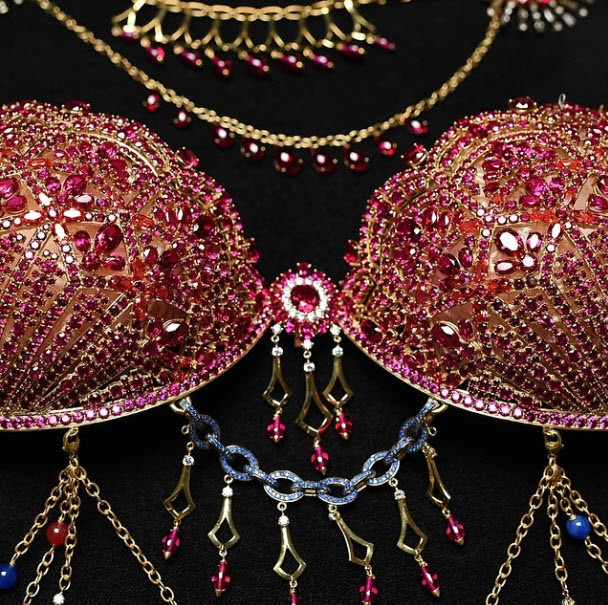 Victoria's Secret'ın 4.4 milyon dolarlık sütyeni!