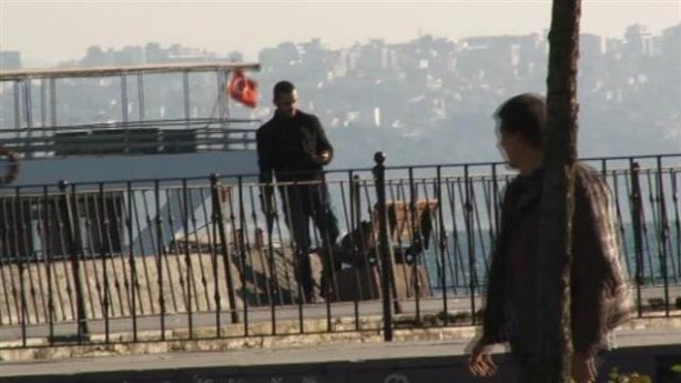 Sarıyer'de silahlı kişi paniği