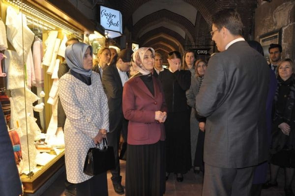 Başbakan Davutoğlu'nun eşi Sare Davutoğlu, Bursa'da