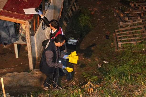 İzmir'de baltalı dehşeti